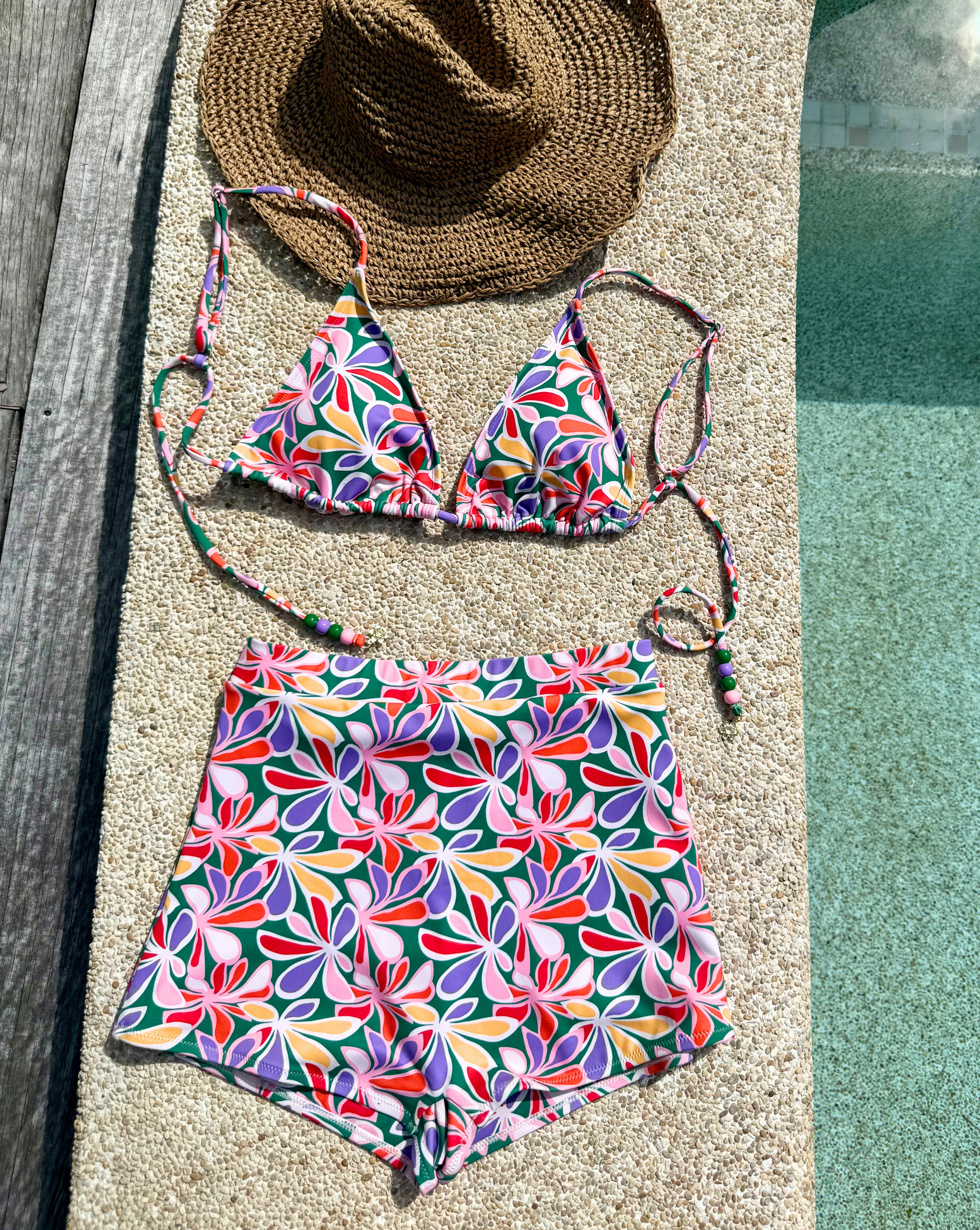 Natalia Triangle Top – Tropicana