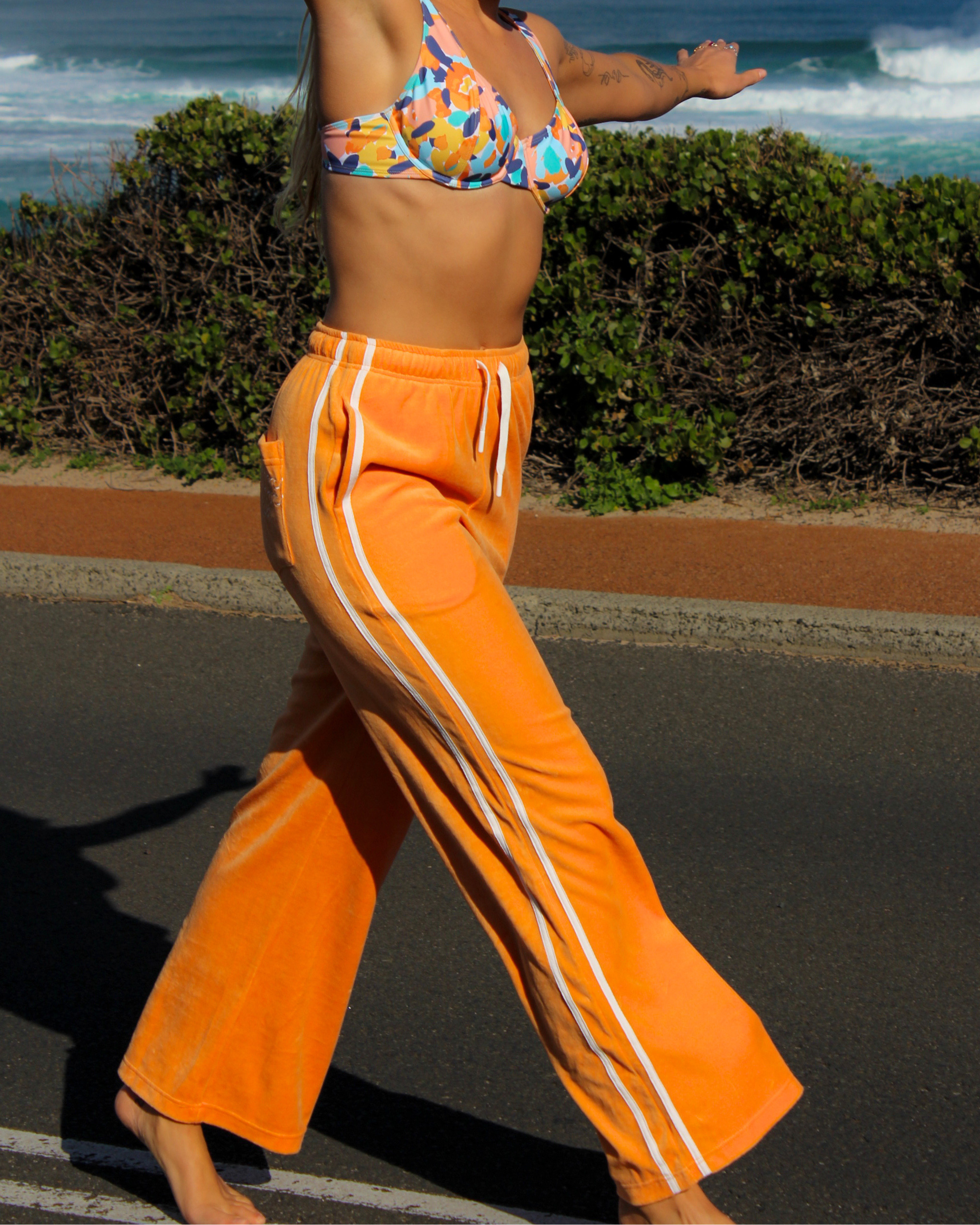 Dawnie Surf Trackies – Tangerine
