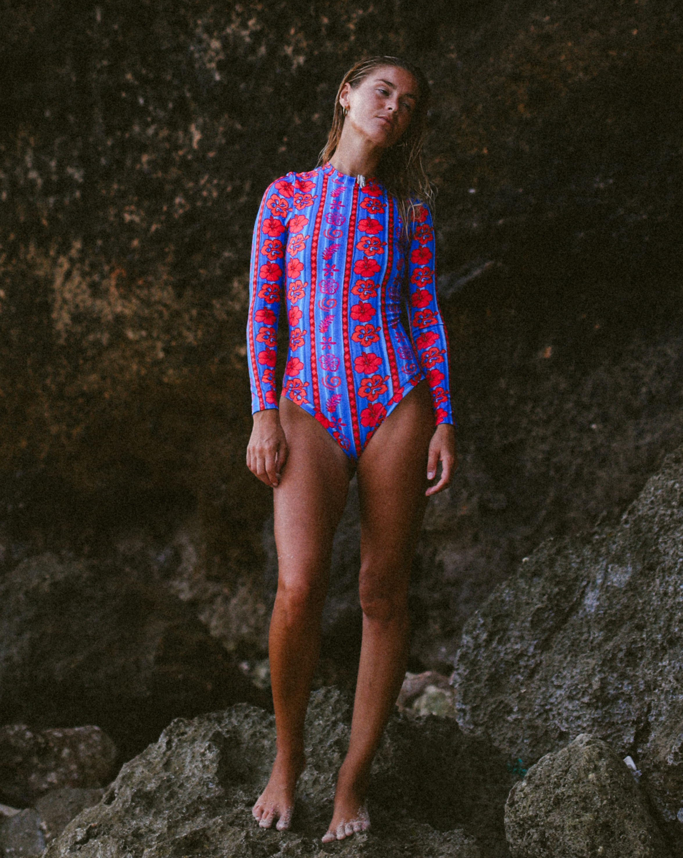 Savannah Surf Suit – Solara Rouge