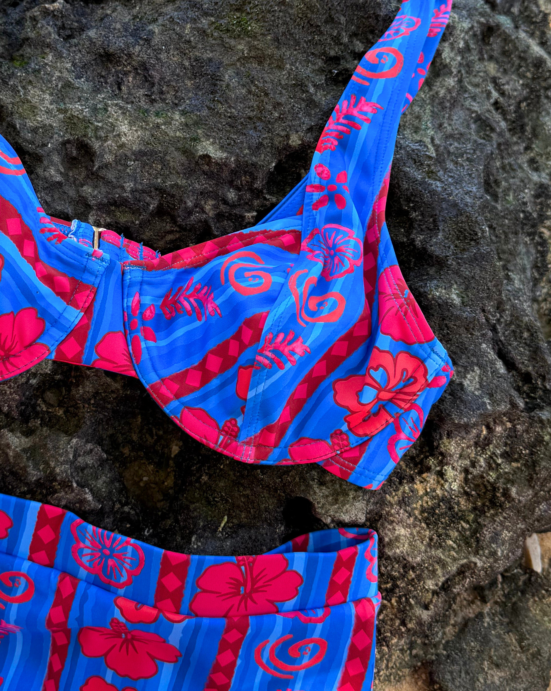 Fleur Top – Solara Rouge