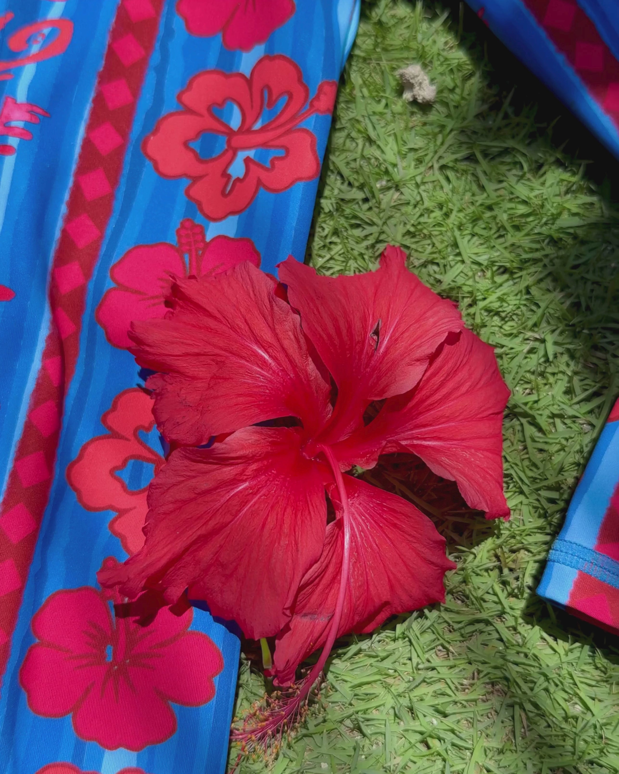 Sidney Full Coverage Kids Swim Suit – Solara Rouge