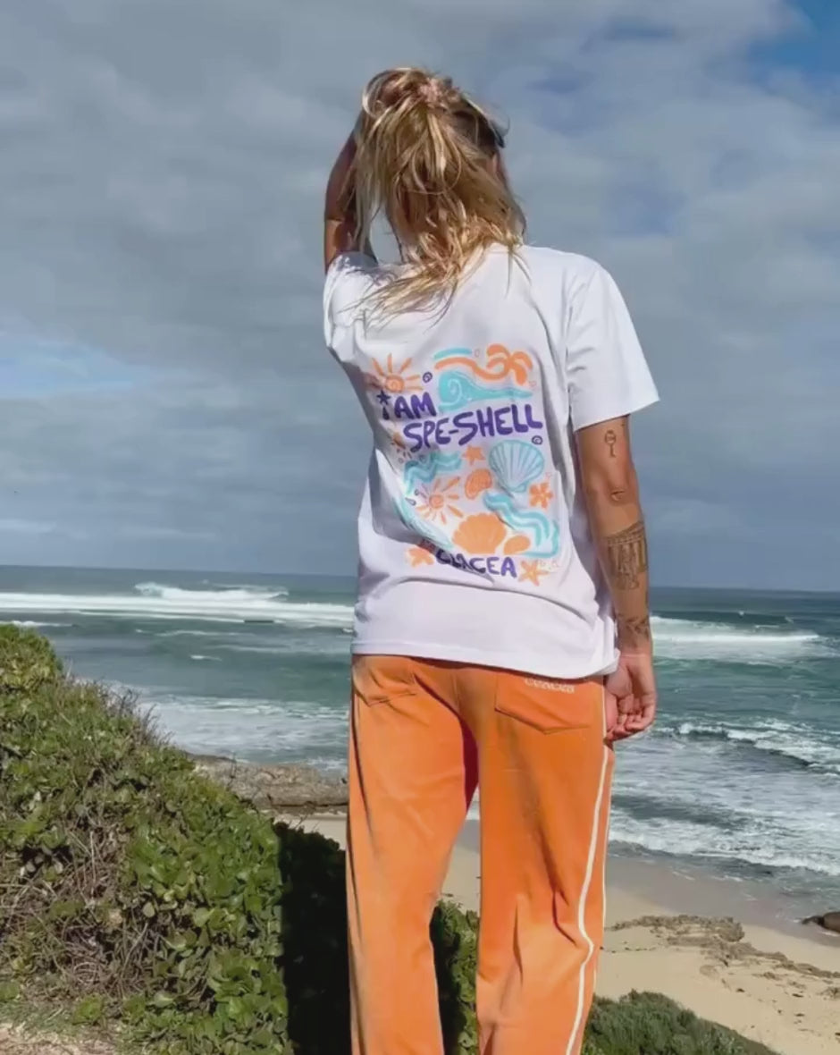 Spe-Shell Tee – White